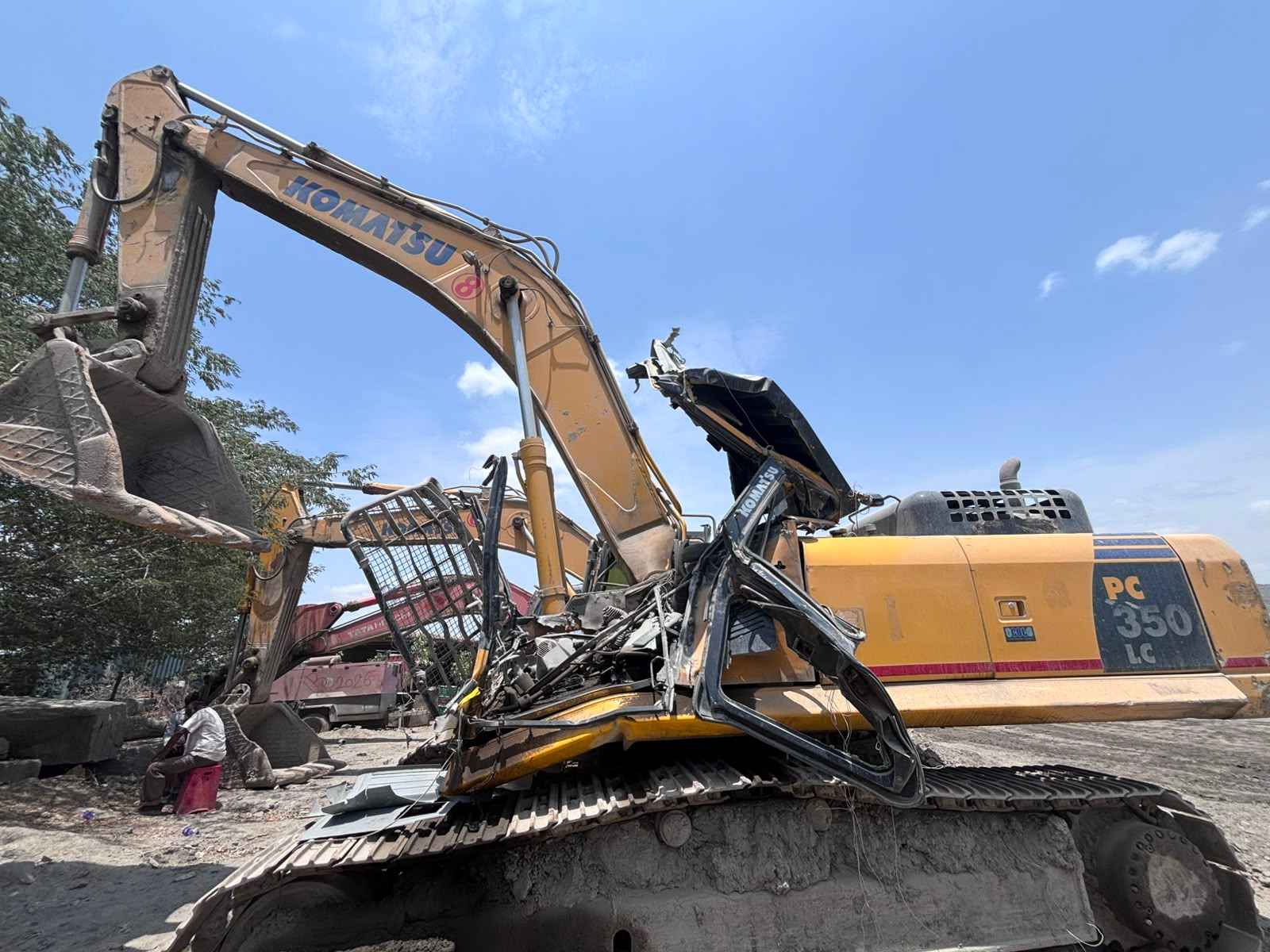 E- Auction of damaged Hydraulic Excavator on “as is where is basis”