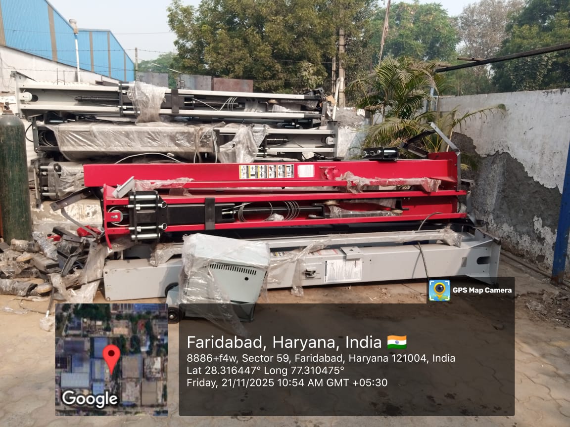 Disposal of damaged Two Post Hydraulic Lift Clear Floor and Welding Equipment "as where is basis"